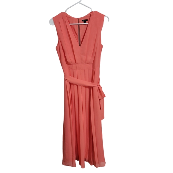 Ann Taylor Pleated Dress - Picture 1 of 5